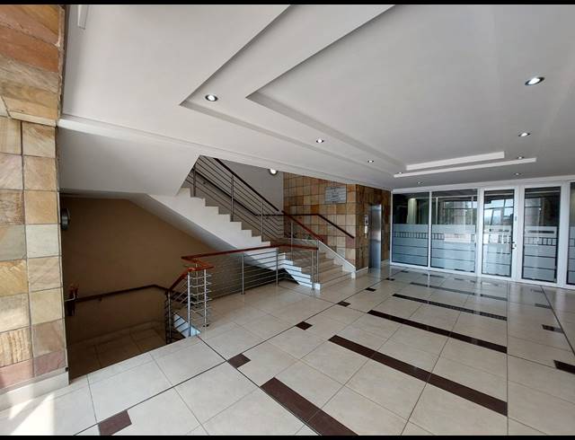 469M² OFFICE TO LET IN GREENSTONE HILL